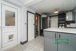 Photo 21- click for photo gallery